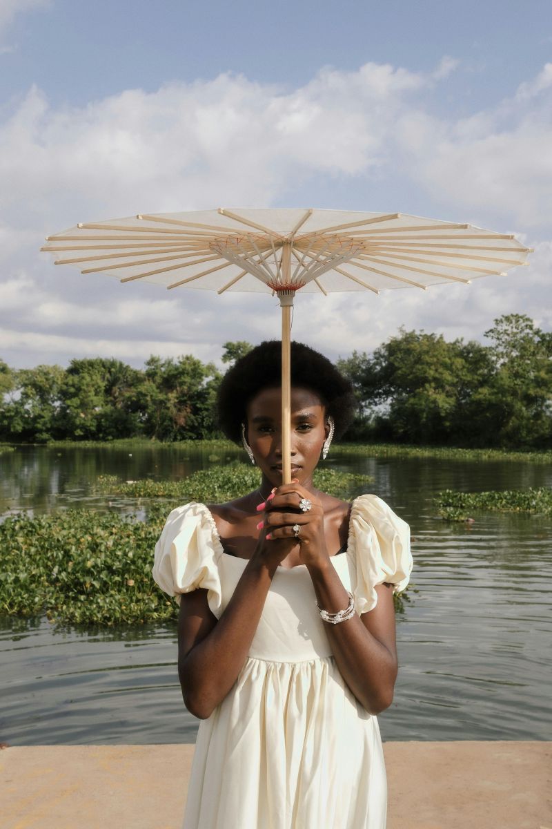 African beauty trends 2025 African skincare trends African haircare trends Clean beauty in Africa Indigenous African beauty ingredients Melanin-rich skincare Afrocentric makeup Sustainable beauty in Africa African beauty influencers Natural hair care in Africa